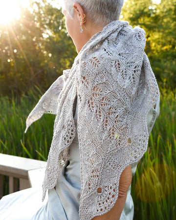 Wing-'o-the-Moth Shawl or Scarf