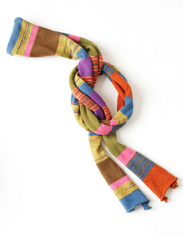 Spritzer Scarf in Lion Brand Sock Ease - 90641AD