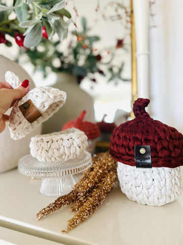 Acorn Organizing basket