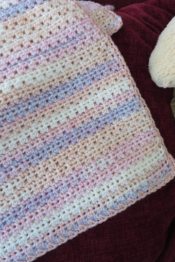 Prairie Stitch Cutie Pie DK Baby Blanket – Easy One‑Row Repeat Crochet Pattern