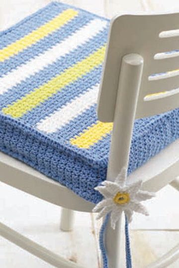 Chair Cushion in Lily Sugar 'n Cream Solids