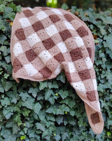 Gingham Triangle Shawl