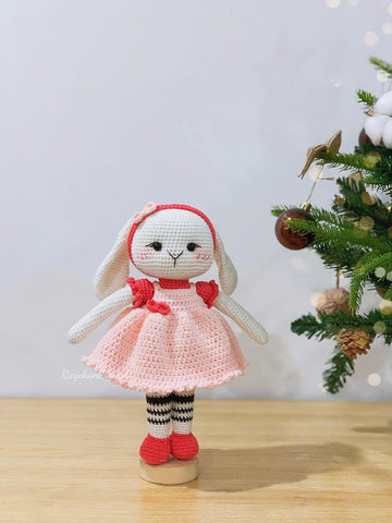Lucie the bunny