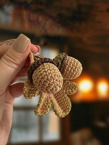 Rustic Farmhouse Crochet Oak Acorns festive charm