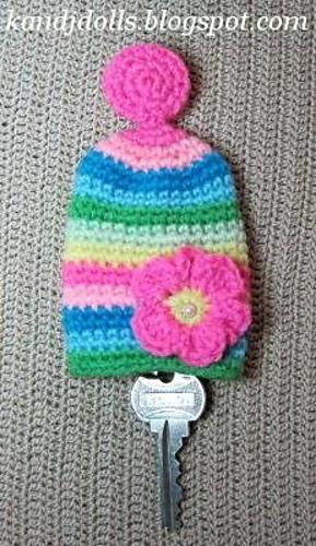 Flower key cozy - German free amigurumi crochet pattern