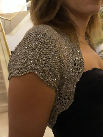 "Pailettes" shrug