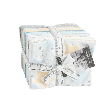 Moda Fabrics D Is For Dream Fat Quarter Bundle - F25120