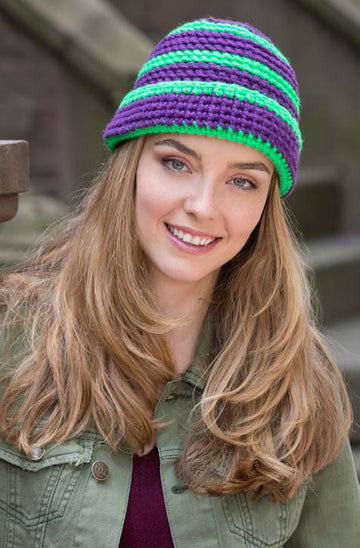 Snappy Stripe Hat in Red Heart Heads Up - LW3825 - Downloadable PDF