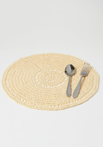 Perfect Illusion Placemat in Wool and the Gang Ra-Ra-Rafia - Downloadable PDF