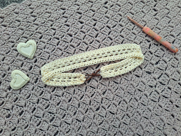 Crochet Romantic Precious Headband Pattern