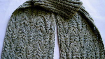 Cable Lace Mountain Turtleneck Scarf