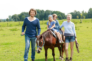Man's Pullover in Schachenmayr Catania Denim - S9352 - Downloadable PDF
