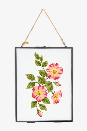 Pink Flowers in DMC - PAT0677 - Downloadable PDF