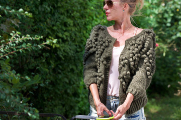 Bubbly LOVE Cardigan - short -