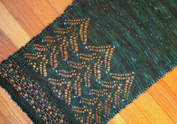 Spruce scarf