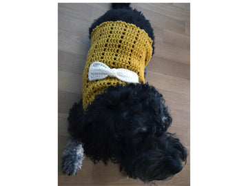Häkelanleitung für das Hundekleid mit Schleife