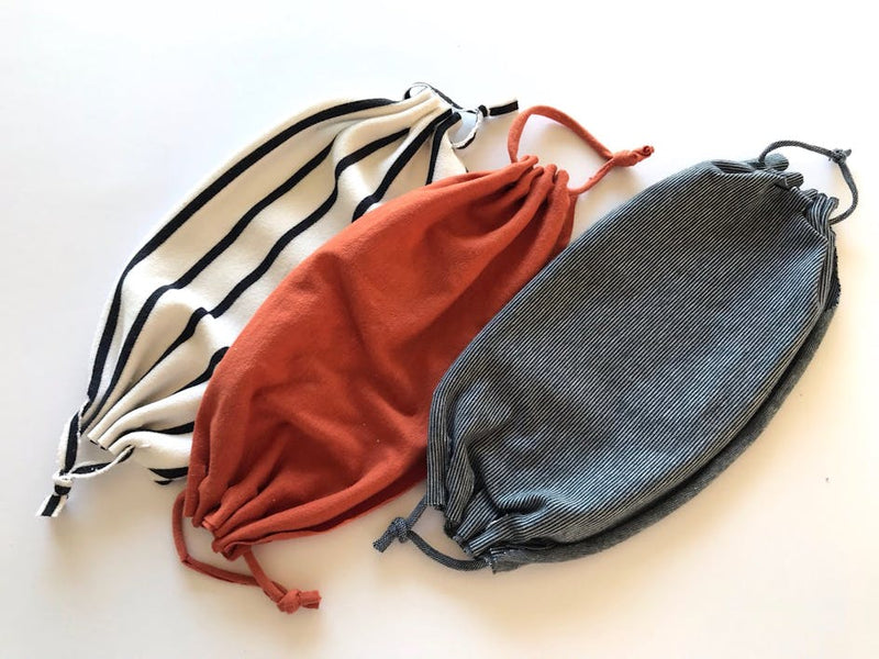 Easy t-shirt face mask tutorial - no sewing!