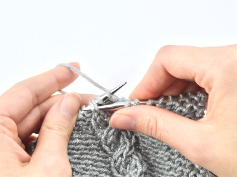 How to cable without a cable needle!