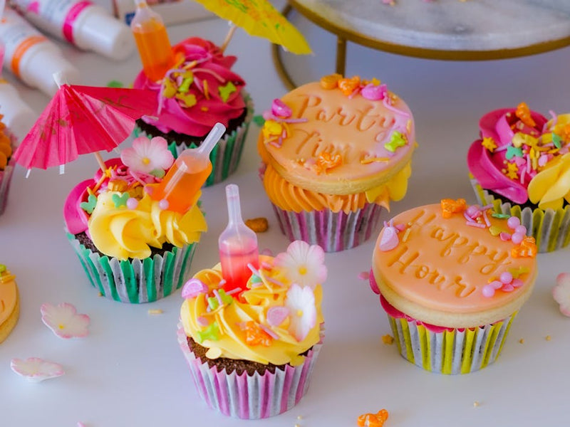 How to make super sensational cocktail cupcakes