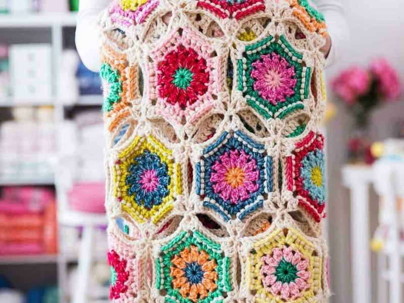 ‘Tis the Season to snuggle up: 15 Christmas crochet blanket patterns