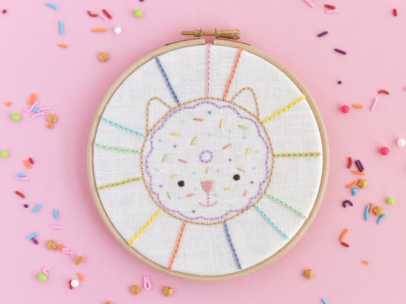 Stitch the sweetest kitten - free tutorial!
