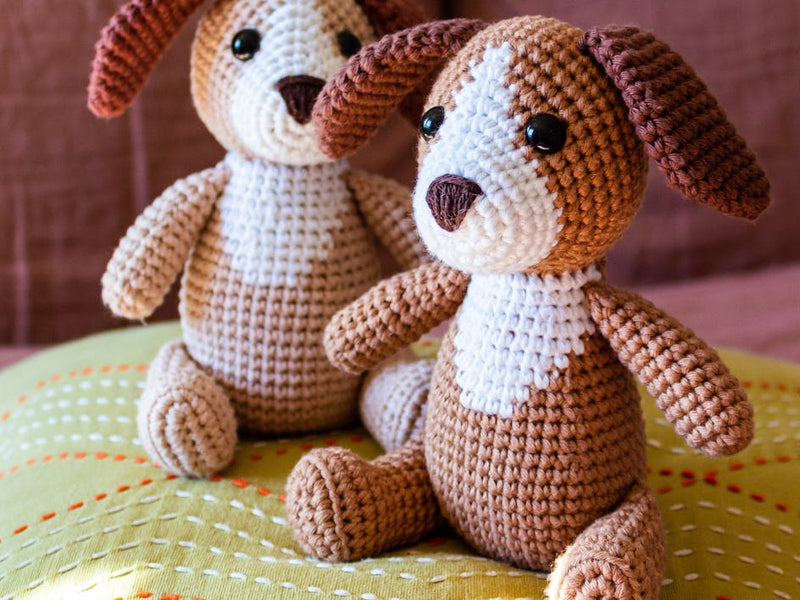 Crochet Winston, the cutest amigurumi dog!