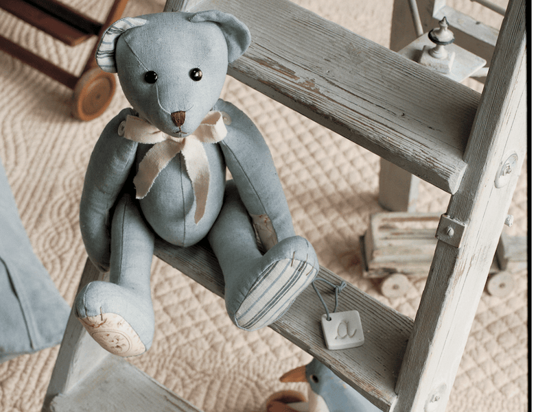 Free teddy bear sewing pattern for beginners!