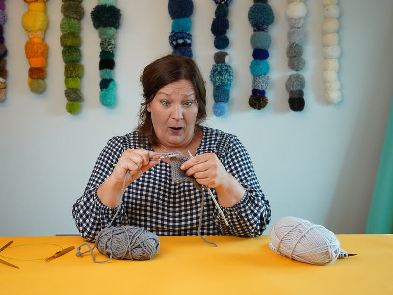 Fixing mistakes in knitting