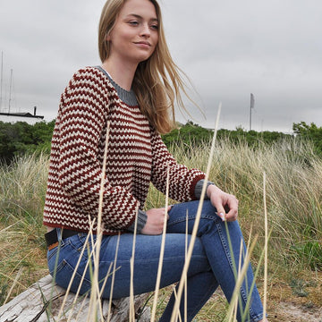 Zigzag sweater adult