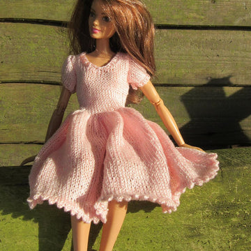 1:6th scale Bethan dress