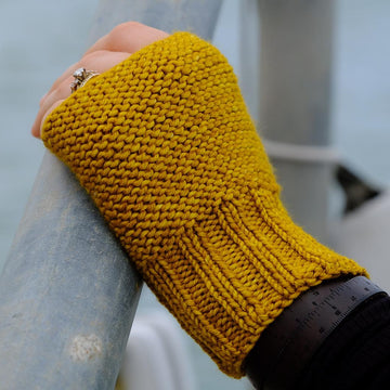 Black Cat Basics: Mitts