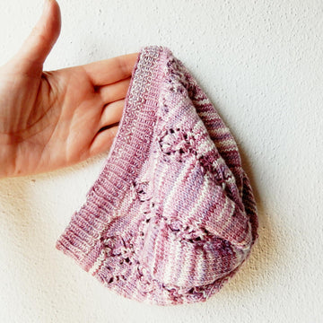 Lacy Diamonds Hat