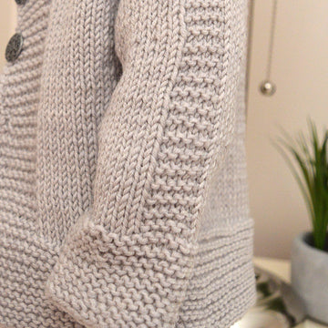 Simple and stylish quick knit top down - P113