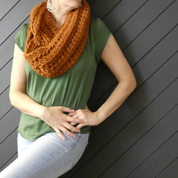 The Heide Infinity Scarf