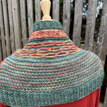 September Garden Cowl