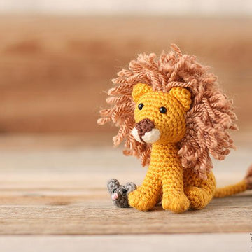 Kindly Lion and Mouse
