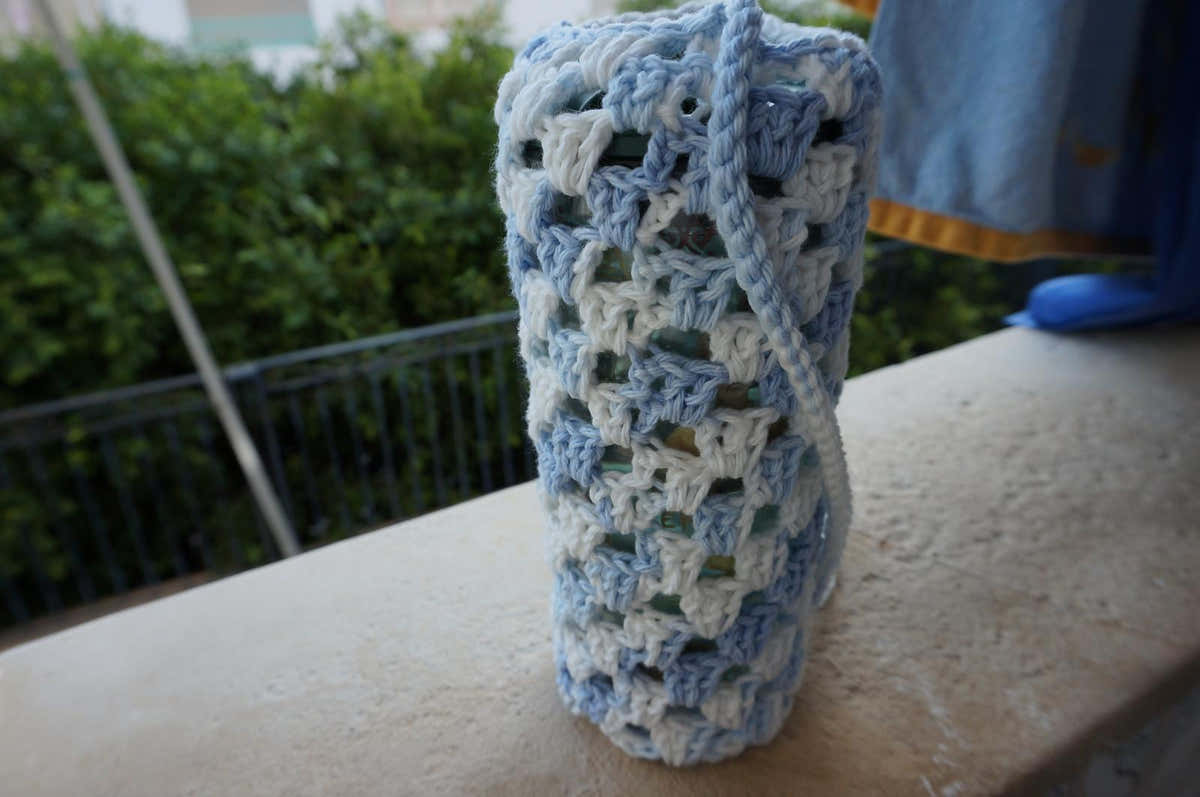 Granny stripes  bottle holder