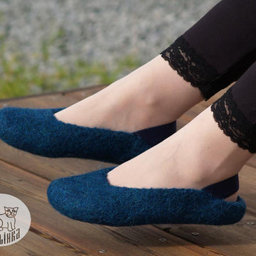 Pia slippers