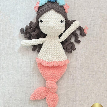 Thalia Mermaid Snuggler