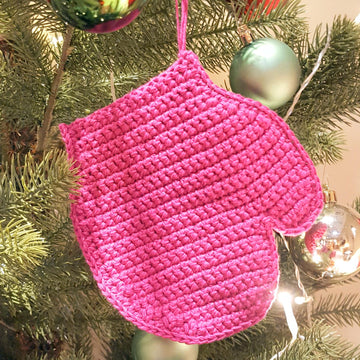 Advent mittens Merry Christmas