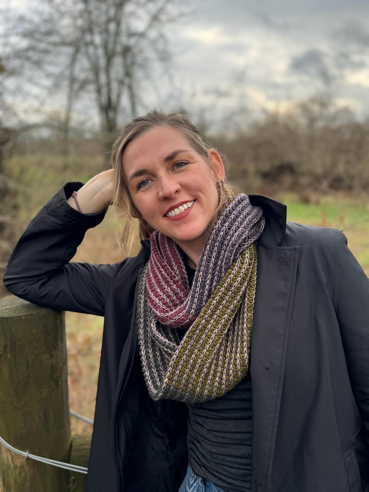 Cordillera Infinity Scarf (DK)
