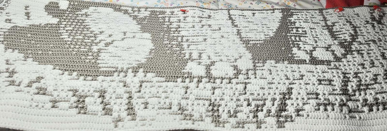 Mosaic  "BABY HIPPOPOTAMUS" baby crib