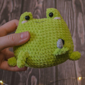 Plush meme knife frog