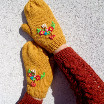 Floral Bouquet Mittens Gloves