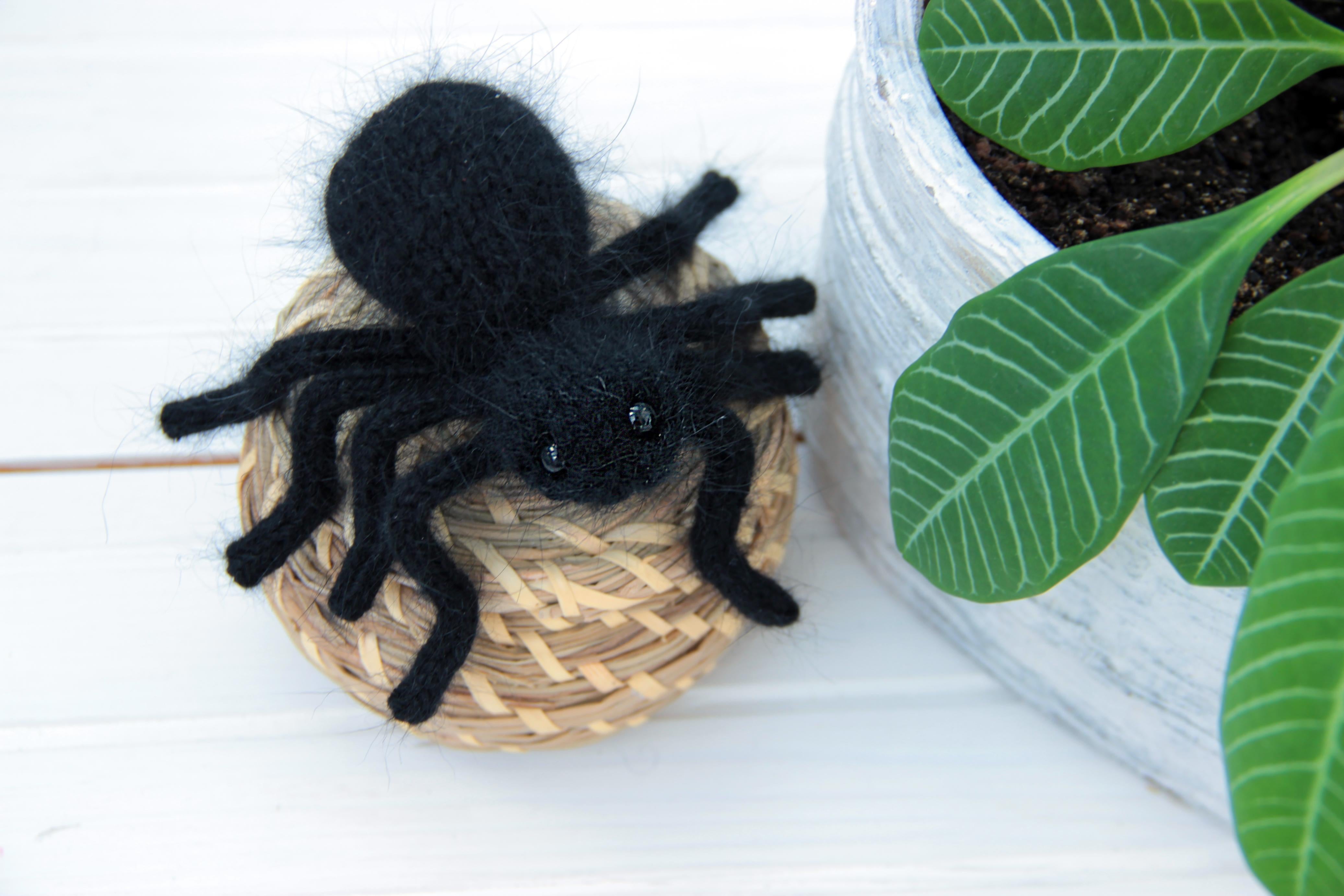 Knitted Spider Tarantula
