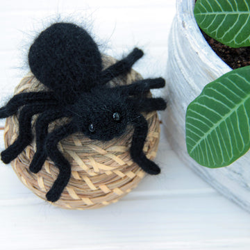 Knitted Spider Tarantula