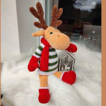 Crochet Pattern Large Forest Deer