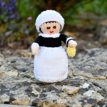 Miniature Florence Nightingale Doll Knitting Pattern - Toy Knitting Pattern