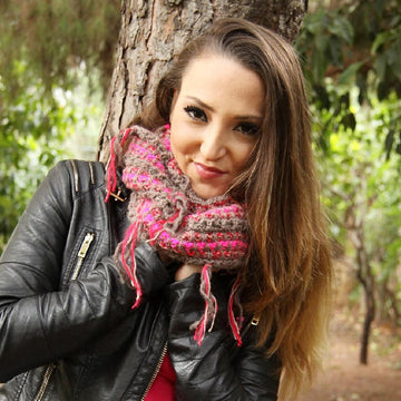 Bricks infinity scarf