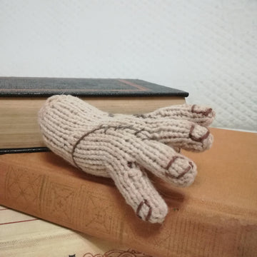 Knitting patterns - Knit "Thing" Addams Family collection Halloween keychain